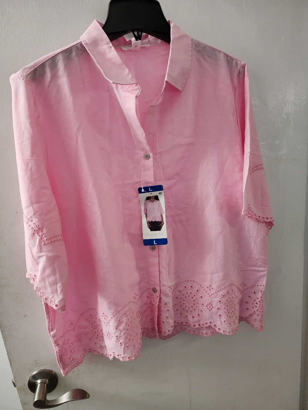 NWT BLOUSE SIZE LARGE BY BEACHLUNCH LOUNGE